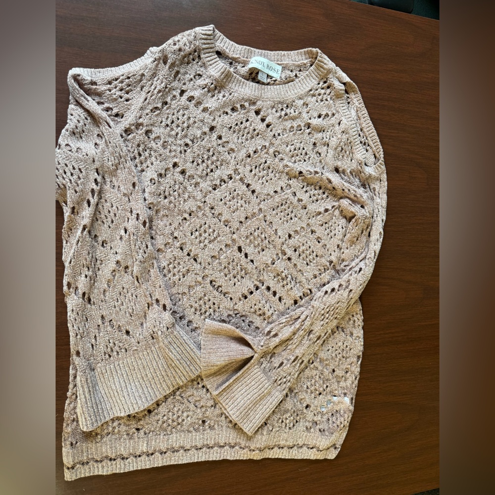 Light Dusty Rose Open-Knit Cold Shoulder Sweater